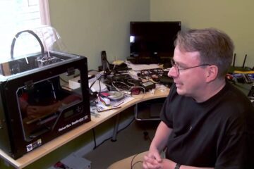 Linus Torvalds se oferece para construir pedal de efeitos de guitarra